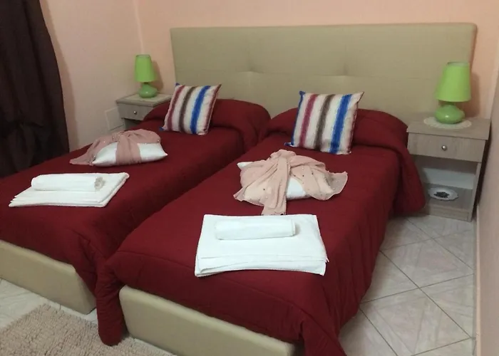 Il Cortile 3*